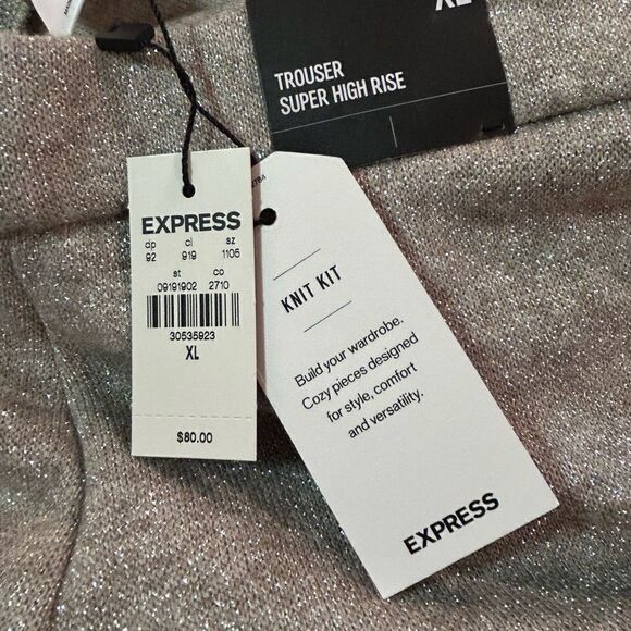 Express pants - Picture 4 of 11